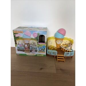 Sylvanian Families Calico Critters Seaside Ice Cream Shop  Parlor Used with box